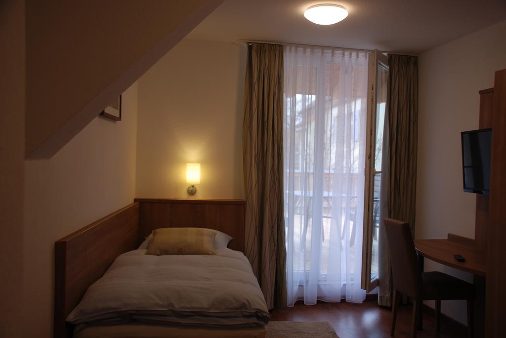 Hotel Rest Inn Bretten Rom bilde